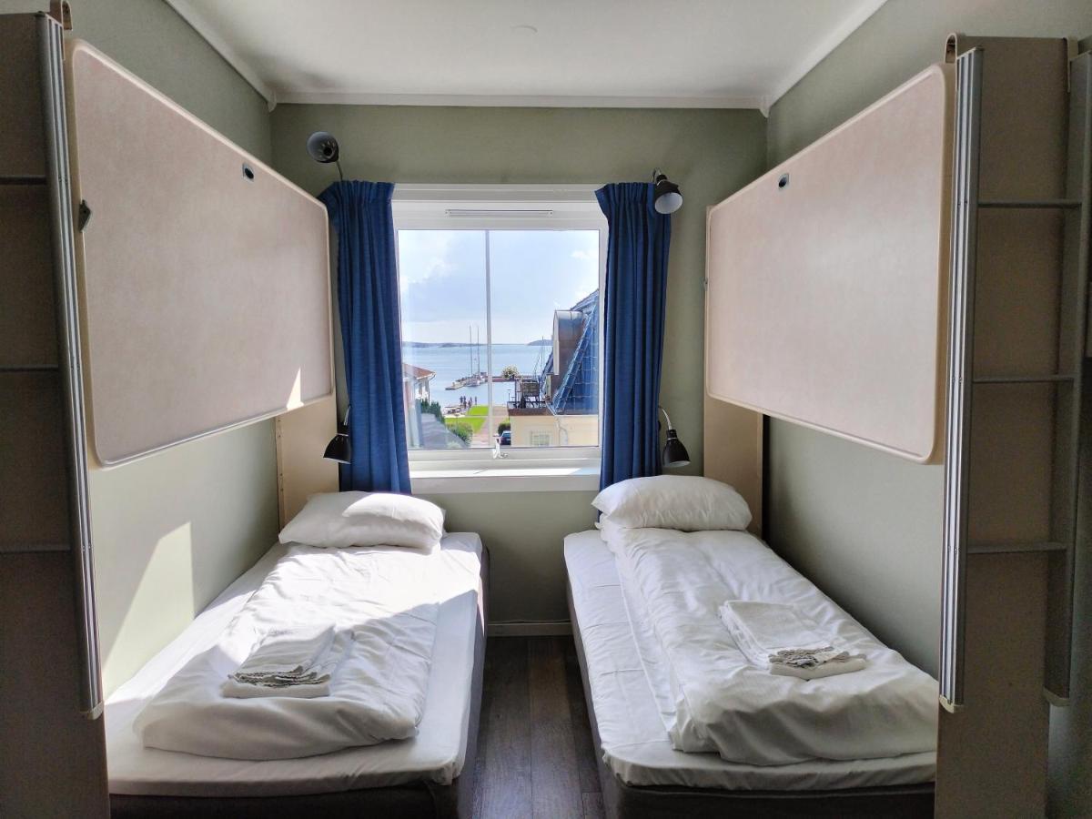 Hotel Sjoglott Gjestgiveri Kristiansand Esterno foto