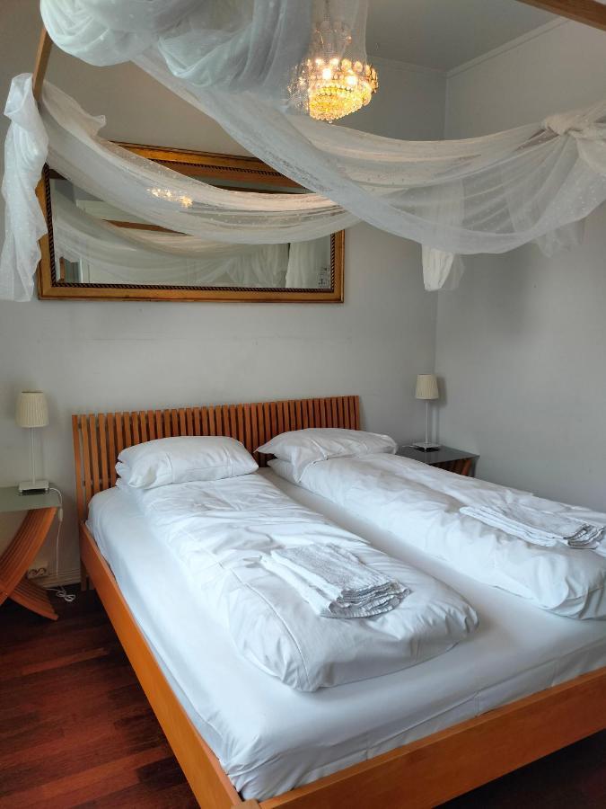 Hotel Sjoglott Gjestgiveri Kristiansand Esterno foto