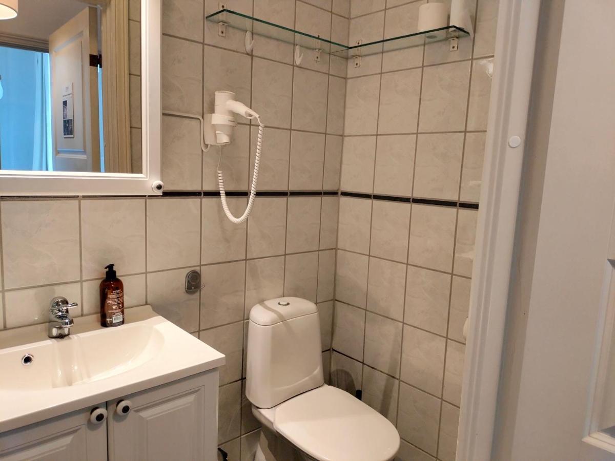 Hotel Sjoglott Gjestgiveri Kristiansand Esterno foto